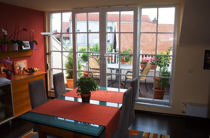 Parallelschiebekippfenstertuere mit Sprossen